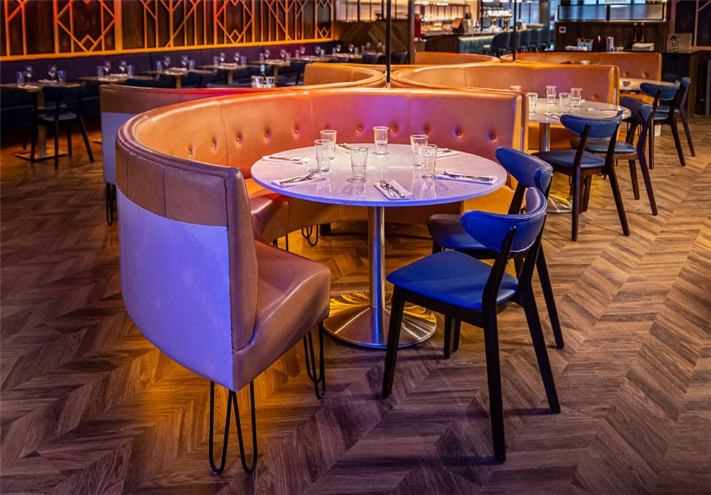 Derry’s Ltd, Annaghmore, Portadown PUB MEMORABILIA NI Pub Furniture