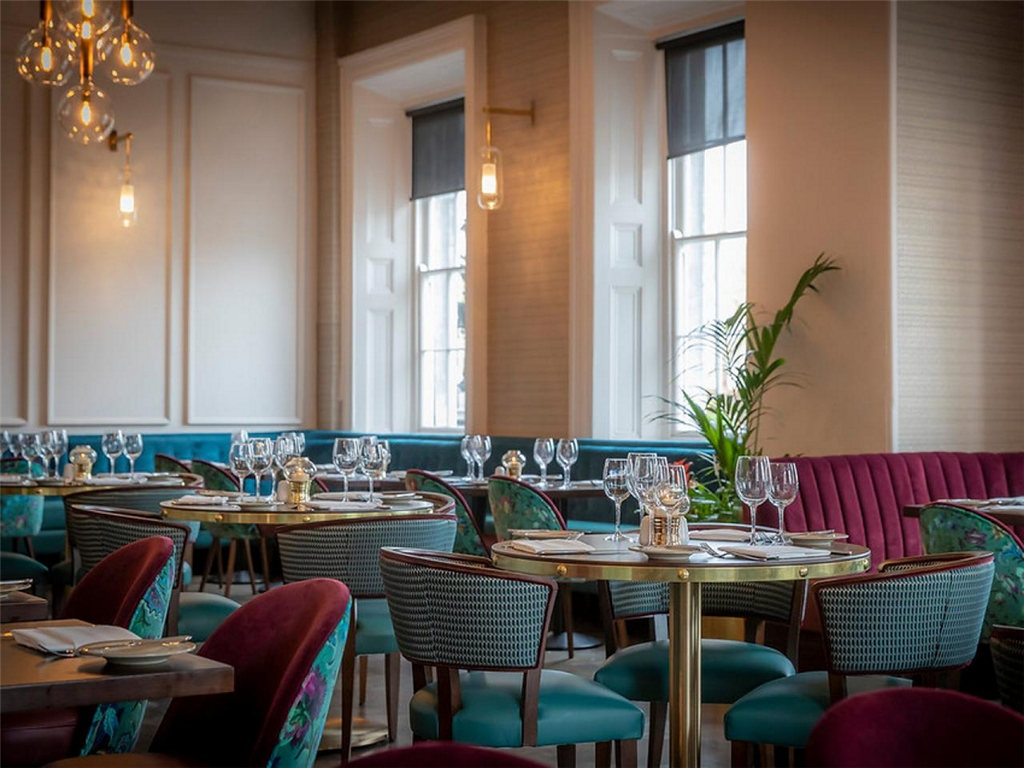 Derry’s Ltd, Annaghmore, Portadown PUB MEMORABILIA NI Pub Furniture