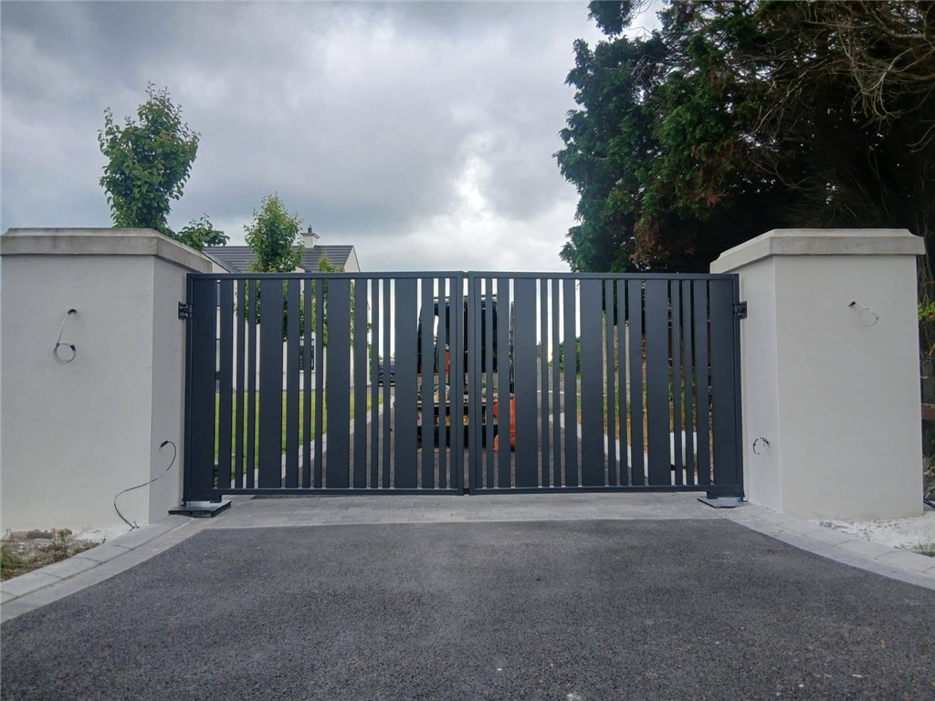 Automatic and electric gates by Euroscroll Northern Ireland