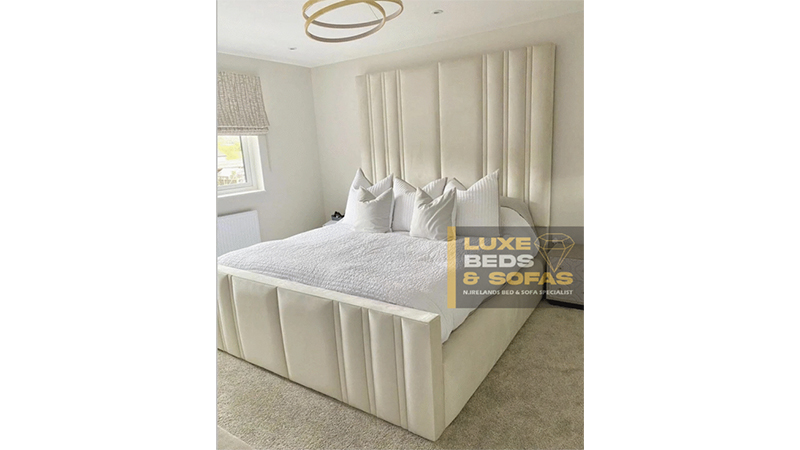 LUXE Beds and sofas Image