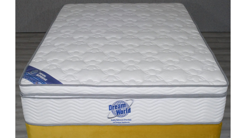 LUXE Beds and sofas Image