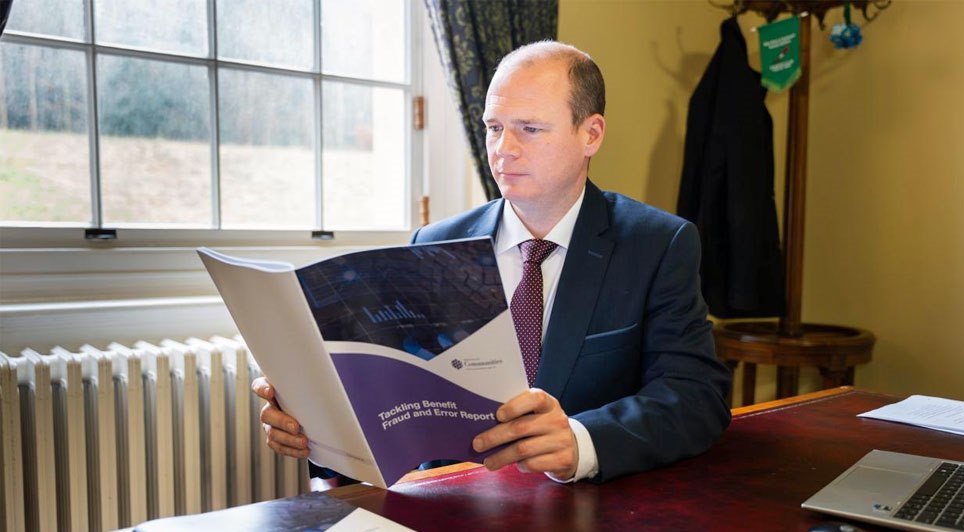 Minister Lyons Announces New Measures to Combat Benefit Fraud
